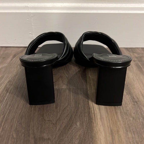 ASOS square toe black padded heeled sandals - Picture 5 of 9